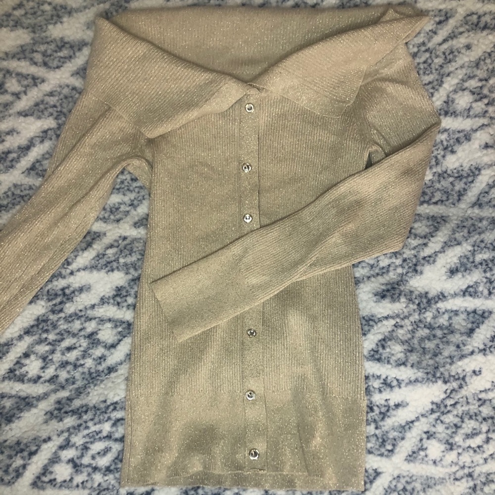 Off the shoulder New York and Co knitted sweater